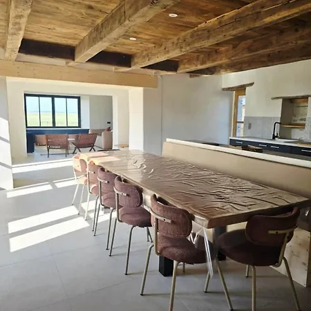 بيت للعطل Le Domaine Des Porteaux Genêts